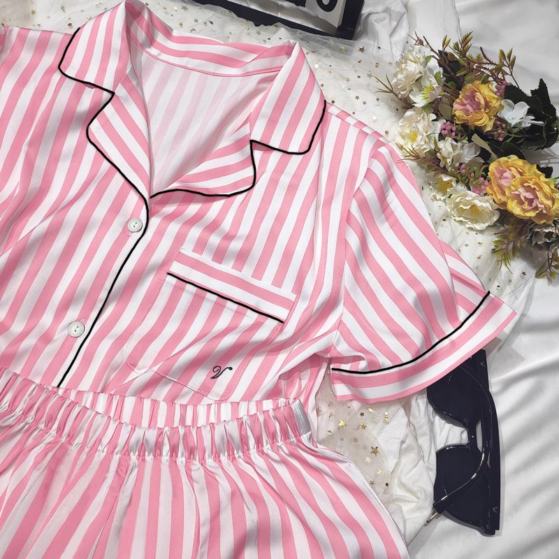 Conjunto de pijamas para mujer, ropa de dormir de verano, 2 uds., Tops y pantalones cortos de manga corta, trajes de casa con estampado de rayas suaves de satén de seda sintética