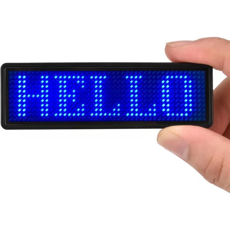 Recarregável bluetooth digital led crachá insígnias diy programável rolagem placa de mensagem mini display led etiqueta nome led