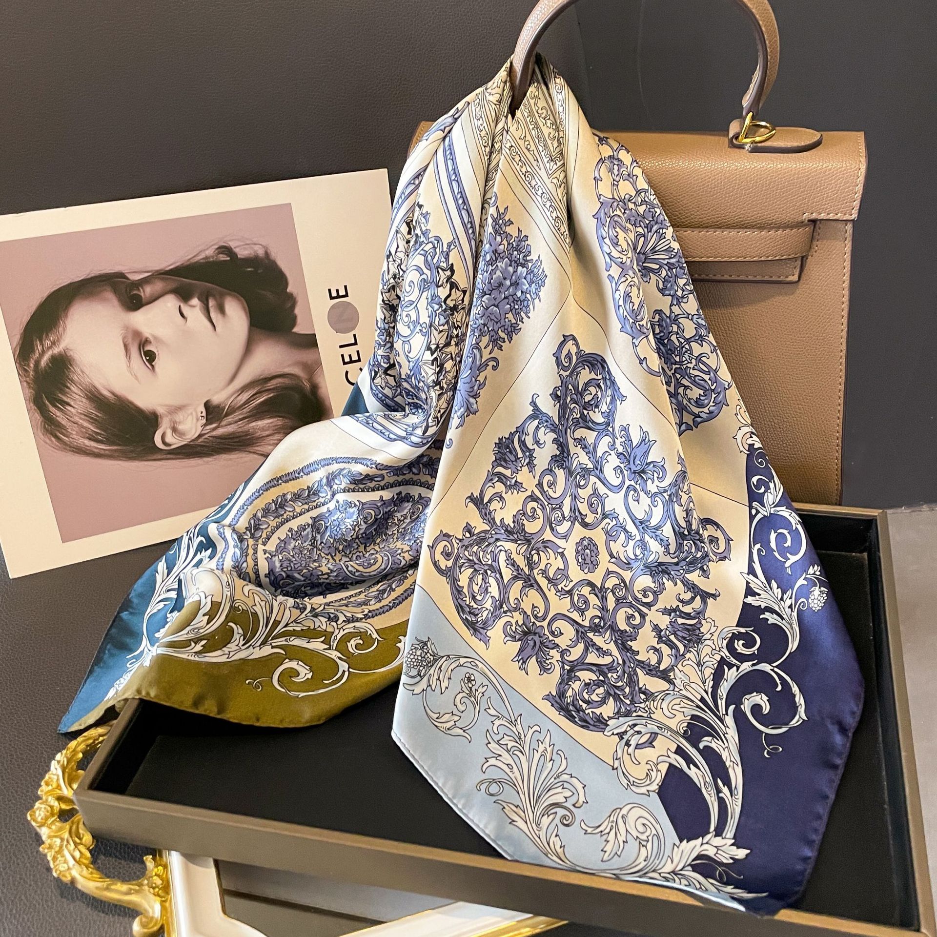 Bufandas de pelo de satén de seda de lujo para mujer, pañuelo cuadrado con estampado de leopardo a la moda, bufanda de diseñador profesional de 70cm, diadema