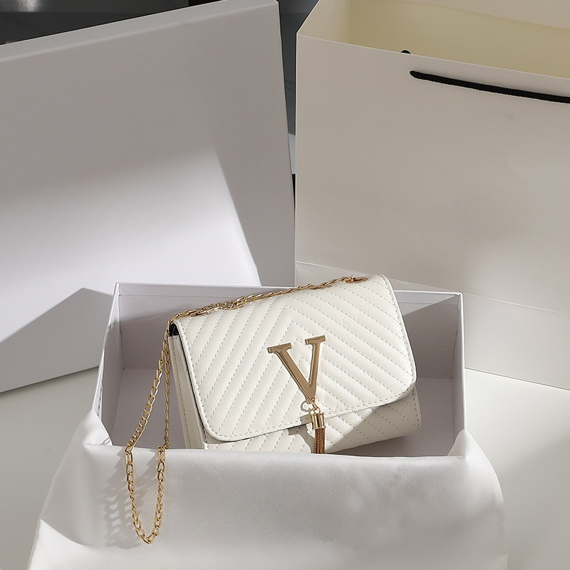 เย็บปักถักร้อยผู้หญิงCrossbodyกระเป๋าด้ายLuxuryกระเป๋าถือไหล่กระเป๋าSequinedพู่คลัทช์กระเป๋าขนาดเล็กParty