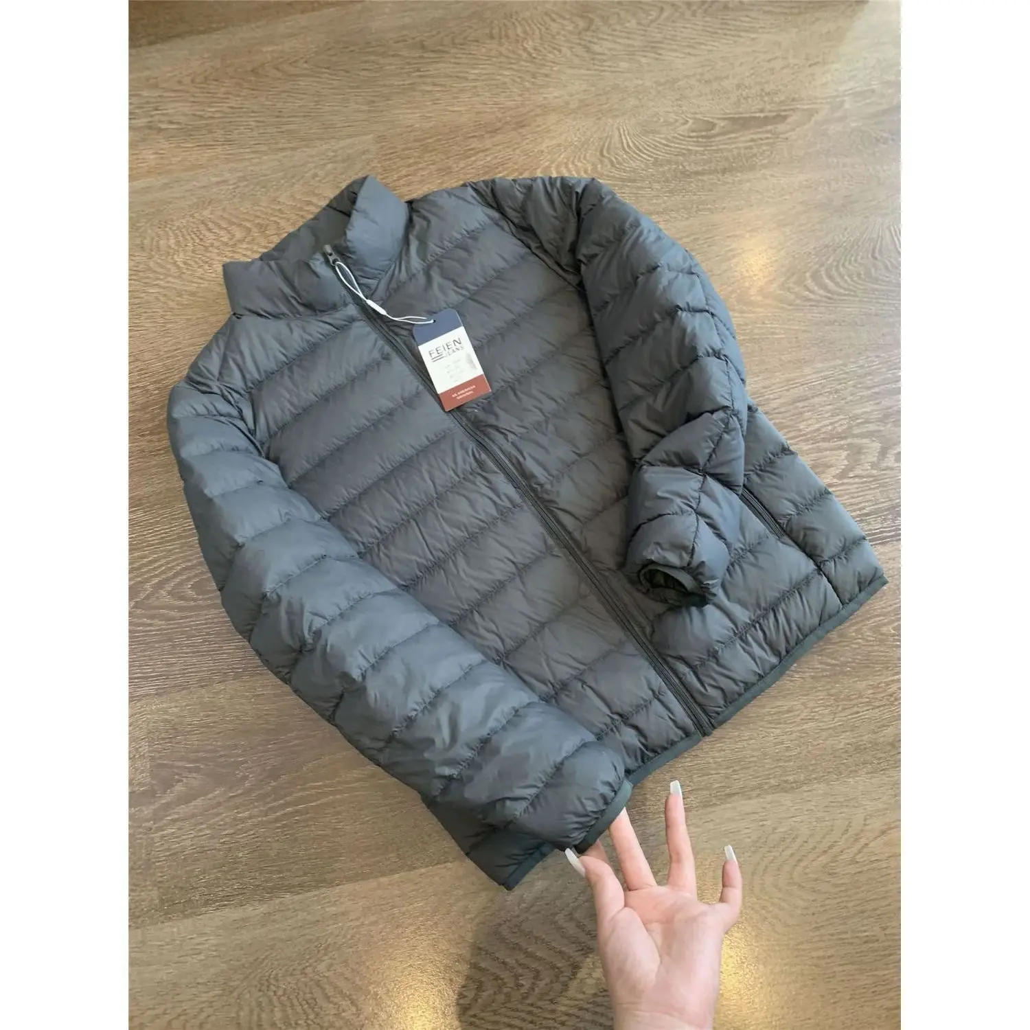 Jaqueta Masculina Ultra Leve de Pluma com Gola Alta, Aodão 90% Pluma, Quente, Moderna, Sem Etiqueta, Marca Bamboo, Ajuste P...