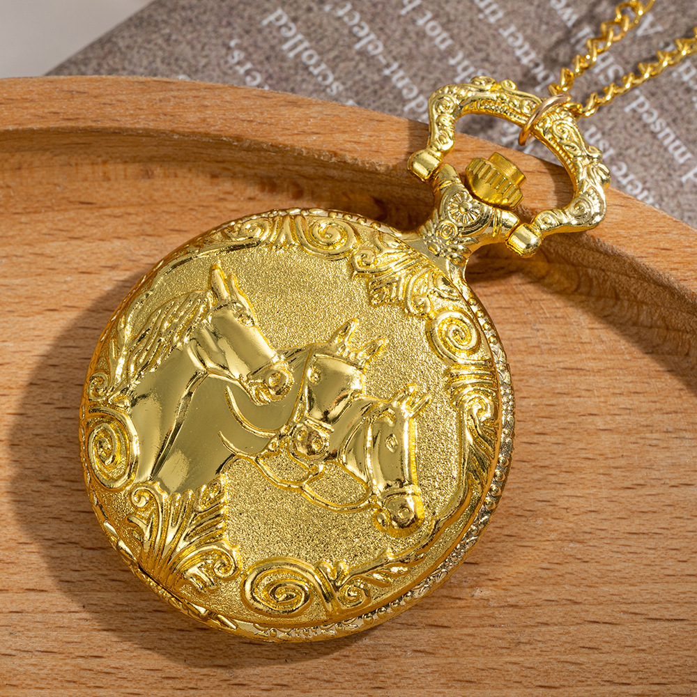 classic Three Horse Bronze vintage Men Women antique model Tuo table Embossed Pocket Watches