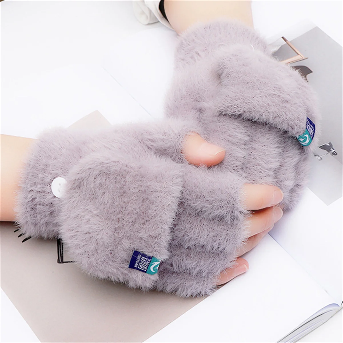 Guantes sin dedos de felpa para mujer, manoplas de invierno suaves y cálidas para estudiantes, guantes con tapa para escribir al aire libre, protección contra el frío engrosada