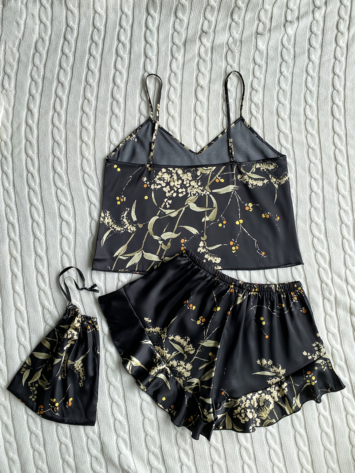 Conjunto de pijama con pantalones cortos y dobladillo con volantes y estampado floral elegante, ropa de dormir para mujer