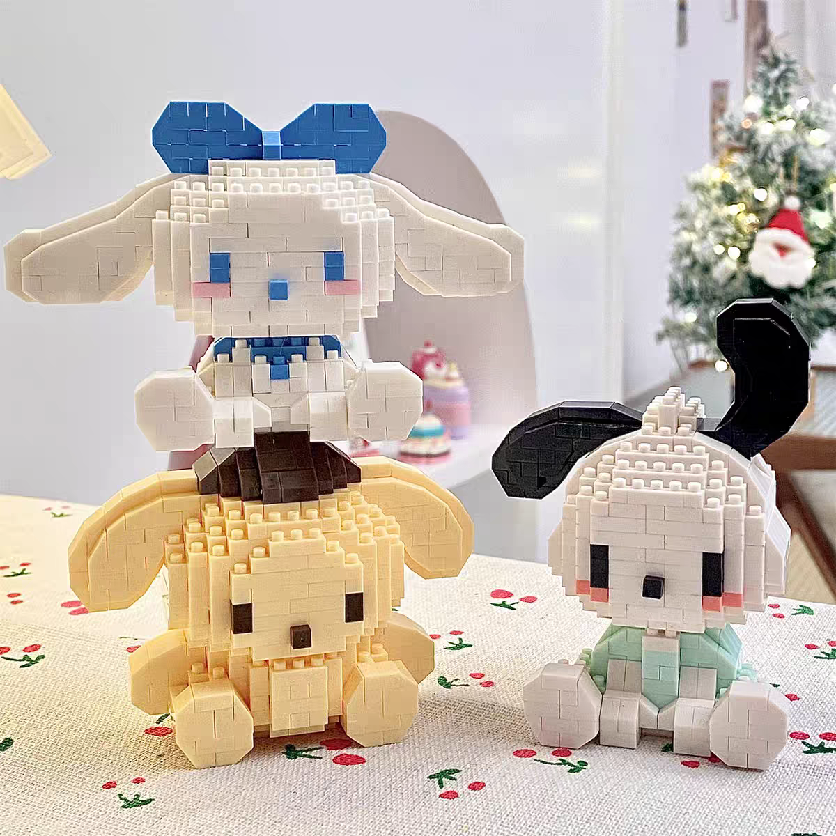 KEEPPLEY Sanrio Anime Hello Kitty My Melody Cinnamoroll Pompompurin Kuromi Bausteine Mädchen Kind Urlaub Weihnachtsgeschenk