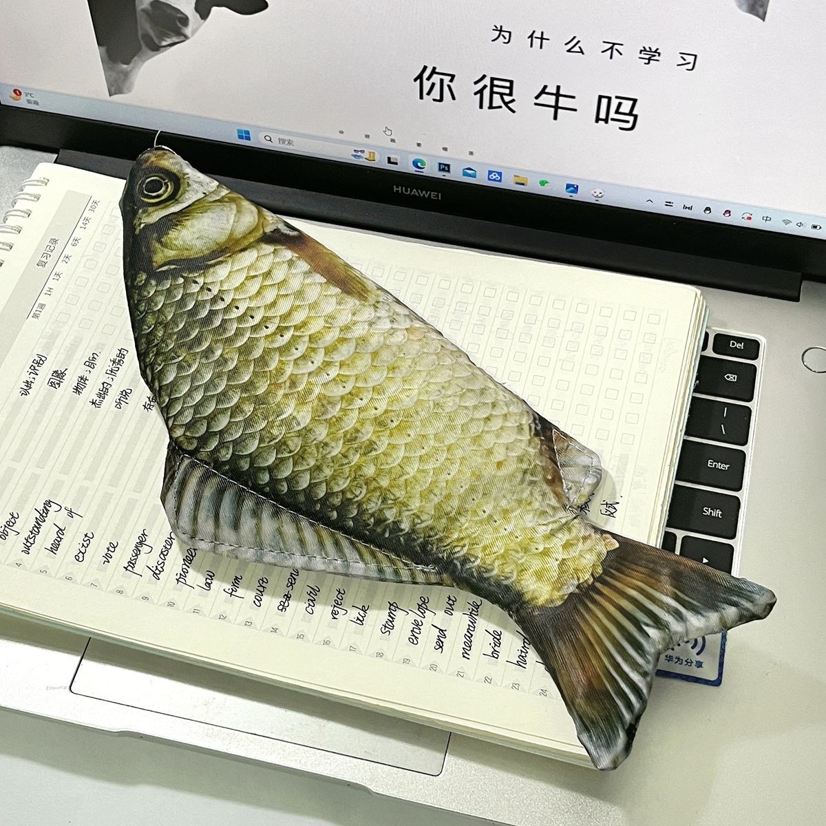 Kreative Simulierte Gesalzenen Fisch Bleistift Fall Große Kapazität Bleistifte Tasche Tasche Lustige Schule Bleistift Fällen Schreibwaren Neue