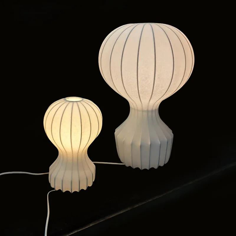 Lampada da terra in seta personalizzabile