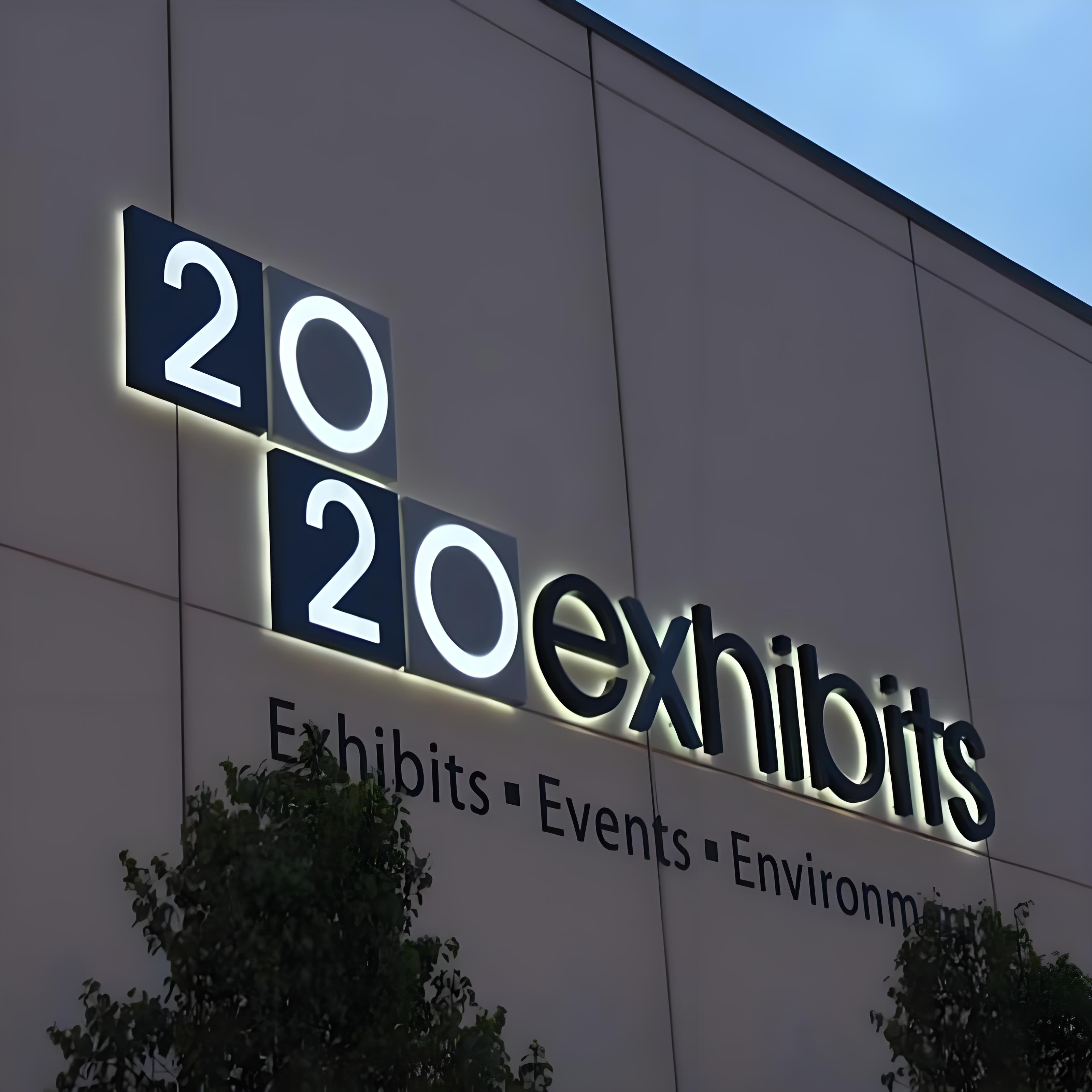 Retroilluminazione esterna personalizzata Lettere led in acciaio inossidabile Cartelli per negozi di saloni di bellezza Illuminazione posteriore 3D Pubblicità aziendale con logo aziendale