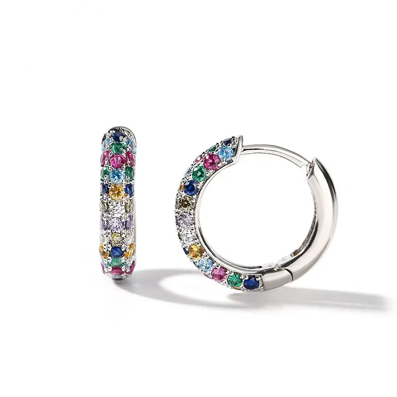 Mini orecchini rotondi color argento alla moda Set orecchini a cerchio con gioielli di lusso da donna con zirconi colorati a metà cerchio
