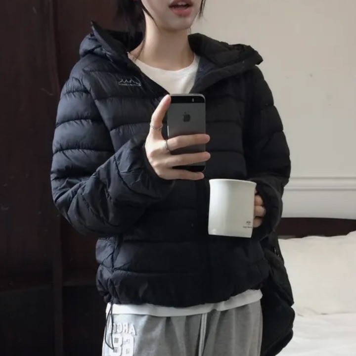 Casaco Longo de Inverno Vintage Chic Anti-Envelhecimento com Capuz, Leve e Slimming, Estilo Coreano, Corte Reto em Mistura de...