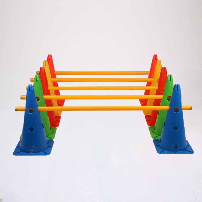 4 ชิ้นฟุตบอลบาสเกตบอลการฝึกอบรมชุดป้ายถังเสา Barrier Cones ถังฟุตบอลการฝึกอบรม Marker Pole Barricade อุปกรณ์