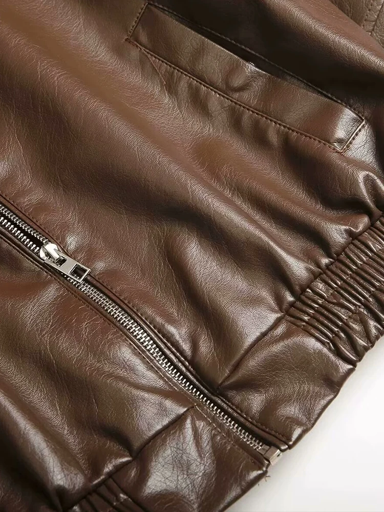 レザージャケット女性のための 2024 春と秋の新アメリカンスタイルのハイエンドオートバイ PU レザージャケットショートコート
