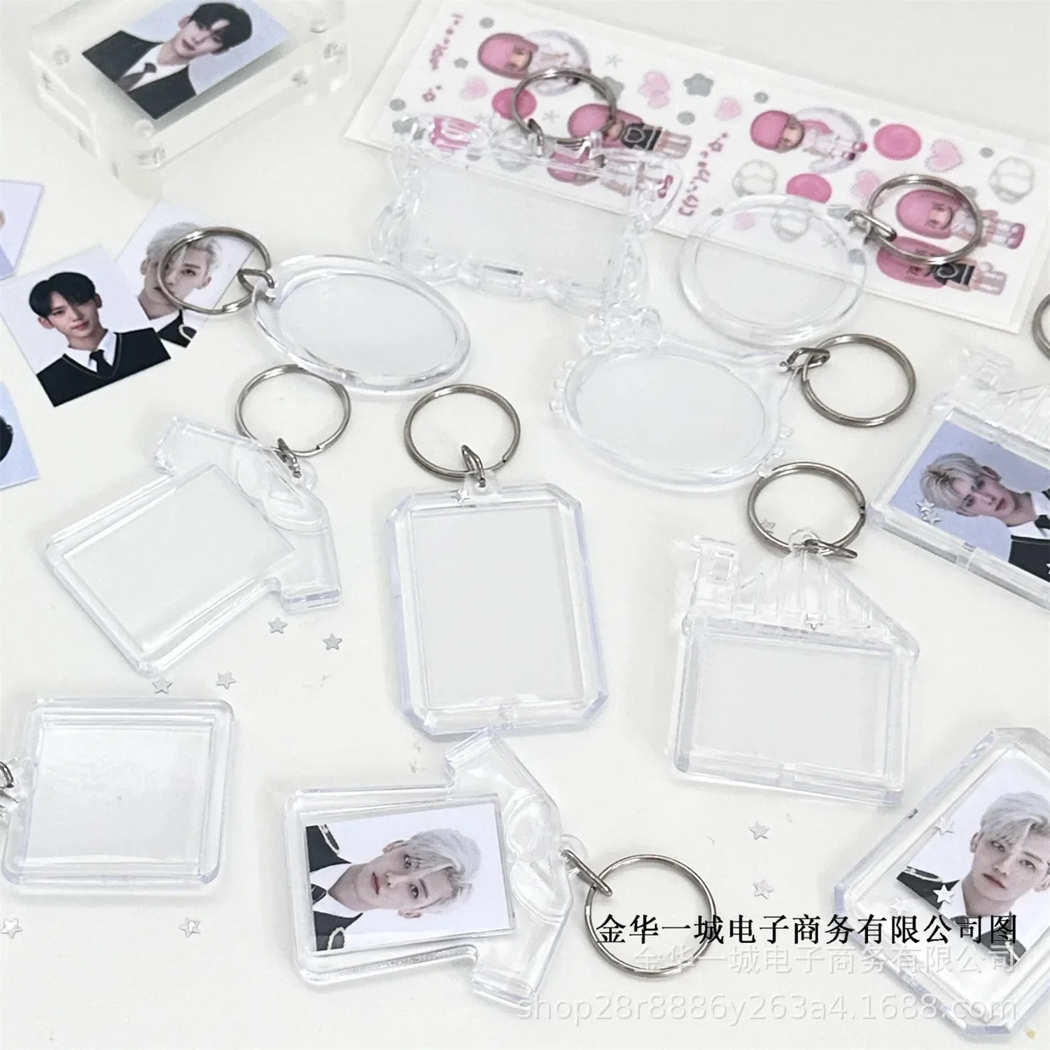 1Pc INS Simple Transparent Acrylic 1-inch Photo Frame Korean Kpop Idol 1-inch Photocard Protective Display Key Chain Bag Pendant