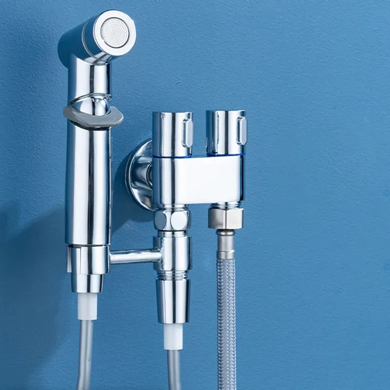 Válvula angular de aleación de Zinc, juego de rociador de bidé para inodoro de montaje en pared, rociador de limpieza de agua uno en dos para accesorios de baño