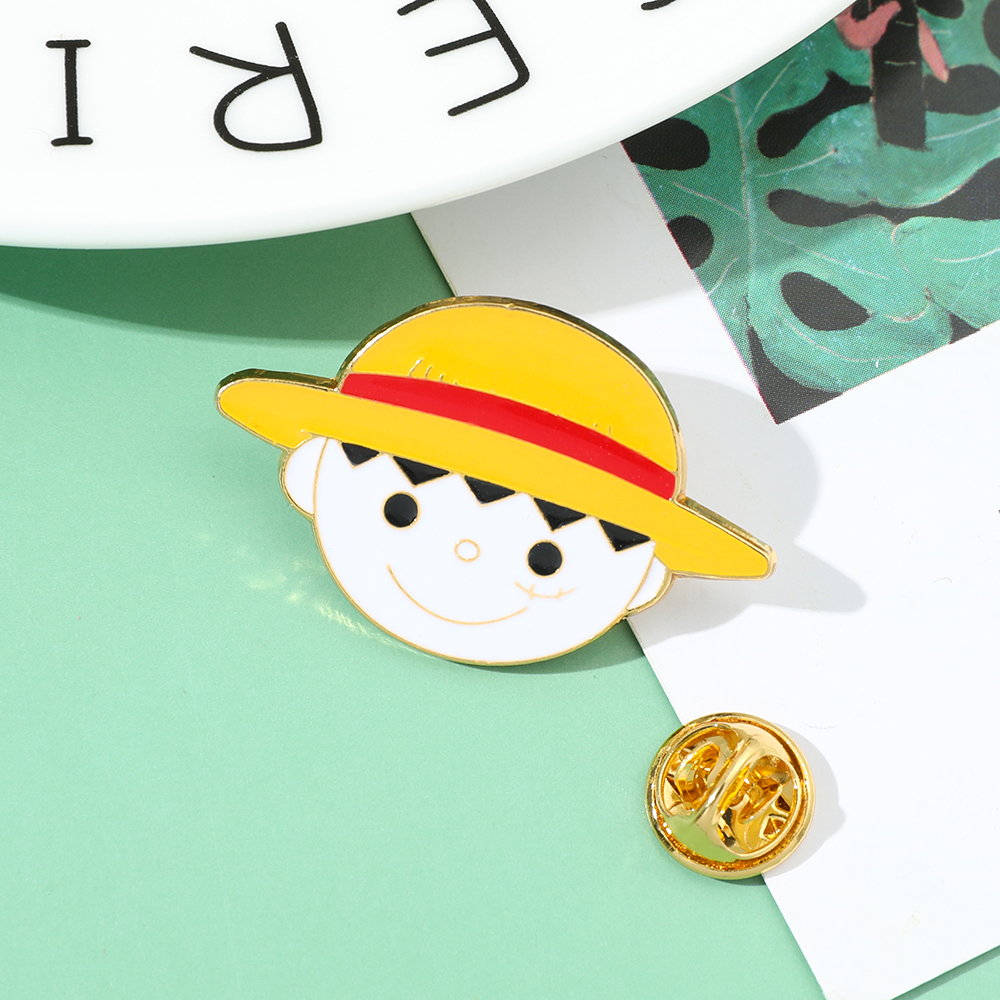 Broche de una pieza, mono de dibujos animados de Anime D. Mochila con calavera de Luffy, accesorios de ropa, alfileres de solapa esmaltados de aleación, insignia
