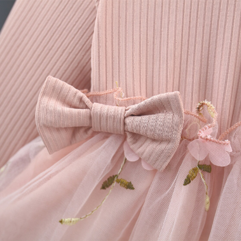 Autunno Primavera Bambino Abito da bambino Moda Manica lunga Maglia Fiore Ricama Abito da bambino Girocollo Abito casual rosa