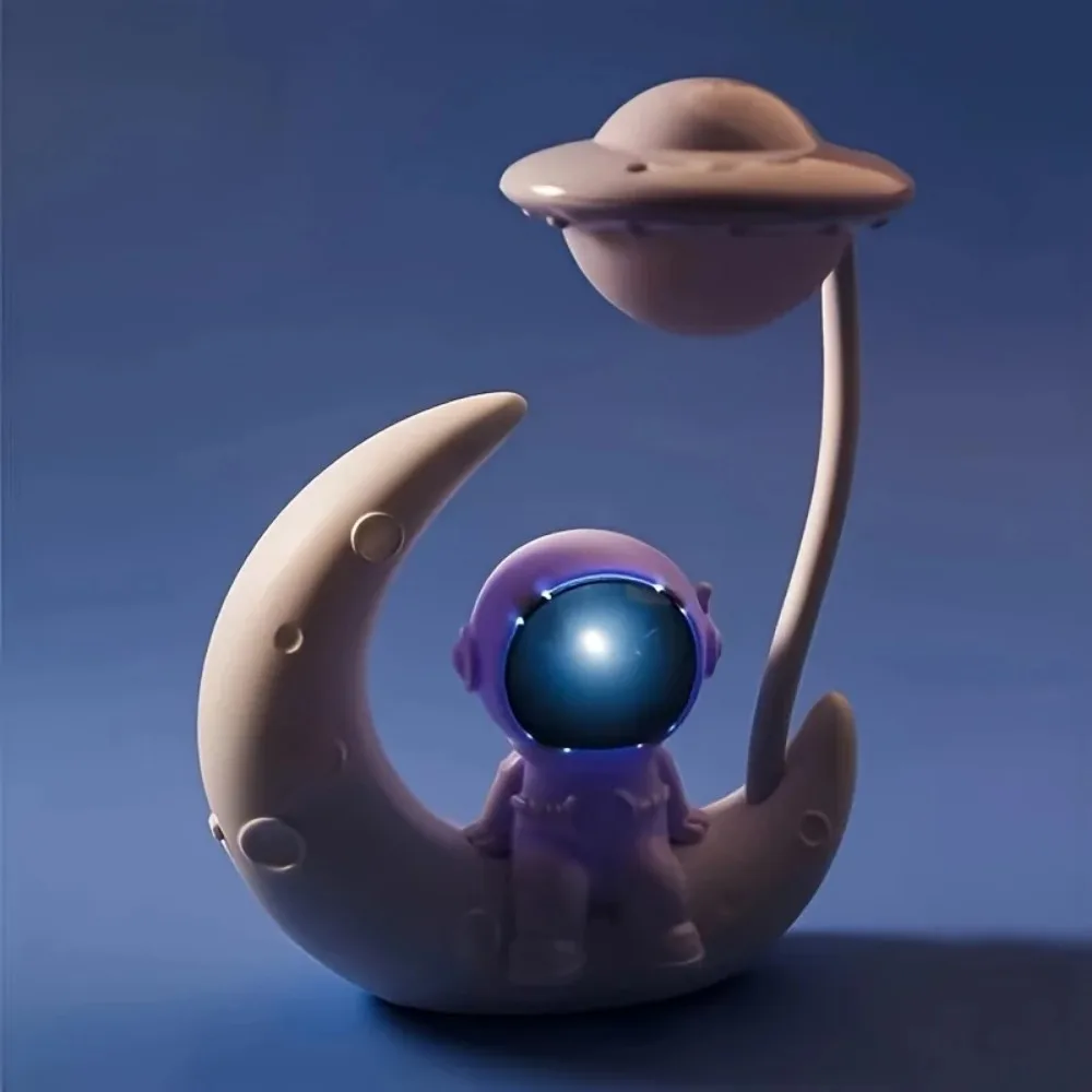 Luz nocturna creativa de astronauta y luna, lámpara de escritorio pequeña LED para decoración de dormitorio, regalo de Navidad