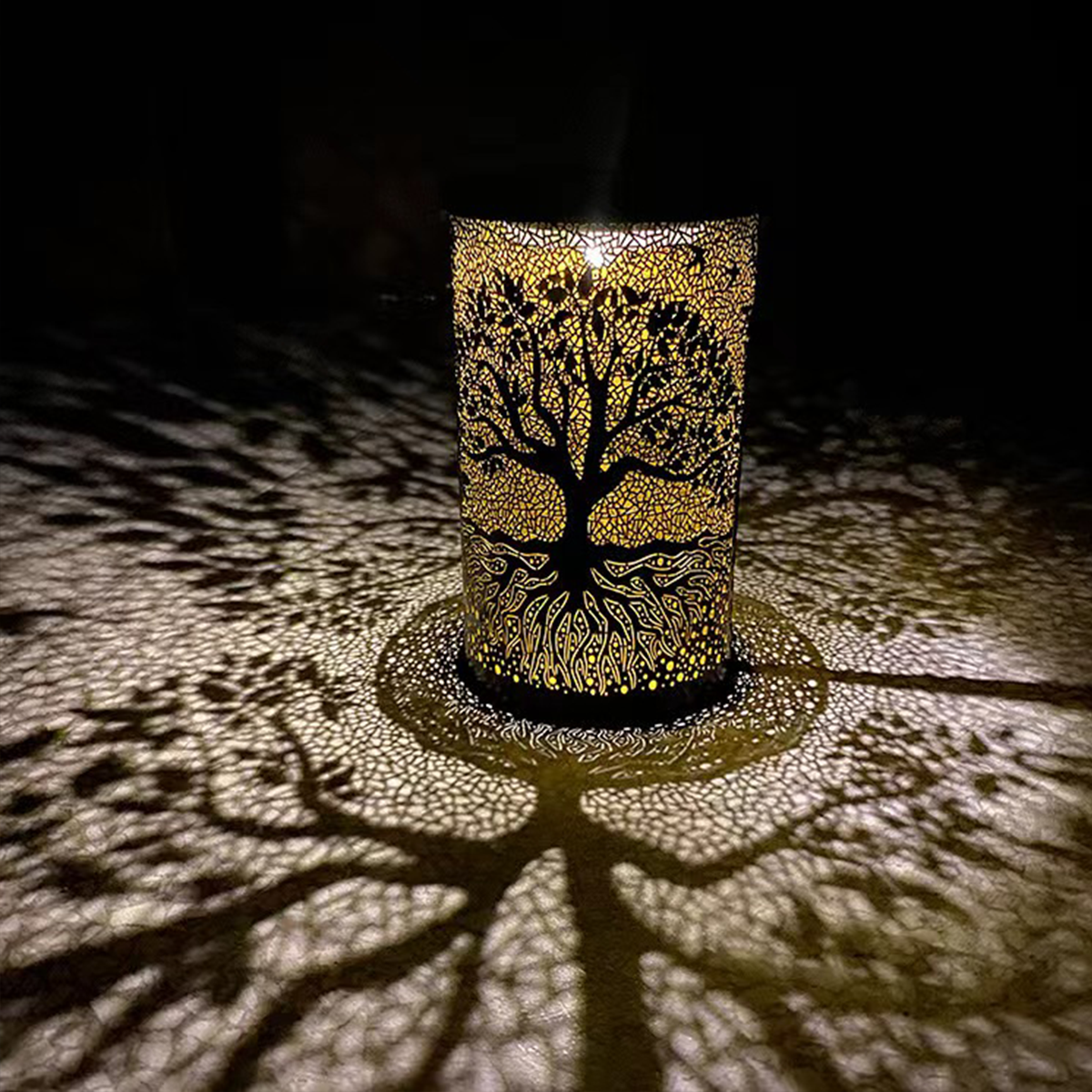 Big Tree Solar Lights, Outdoor Vintage Solar Lights, Metal LED Decorative Lights for Garden Patio Lawn Tabletop Lights