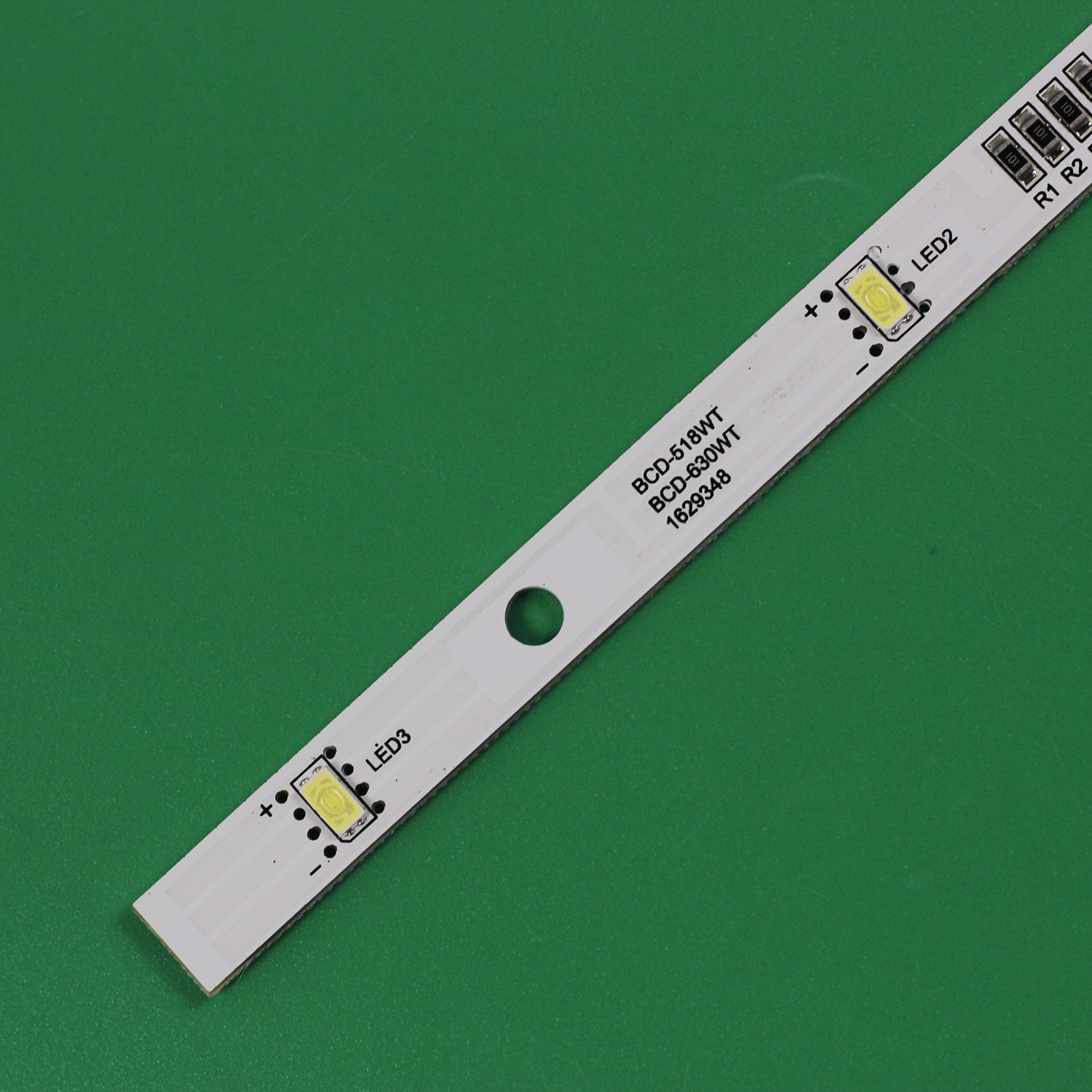 1 SZTUK Listwa świetlna LED do zamrażarki i lodówki do RONGSHENG / HISENSE E 349766   MDDZ-162A 1629348   DC12V 2W HCDM415LC