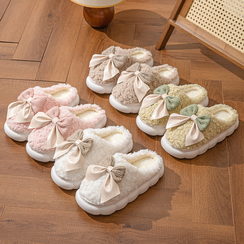 Pantofole invernali in pelliccia calda per donna Scarpe morbide antiscivolo con fiocco carino Comfort Pantofole in peluche per camera da letto interna per la casa con tacco piatto