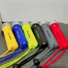 Linterna LED con Control magnético, linterna de buceo con orificio, iluminación, Mini linterna portátil impermeable de largo alcance para exteriores.