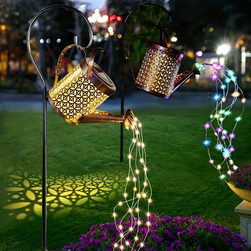Lanterna in metallo Annaffiatoio solare Luce Cascata solare esterna Luci Lampada a sospensione impermeabile Decorazioni da giardino Fata Art Decorativa