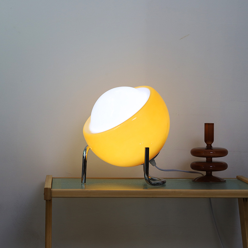 Mittelalterliche Bauhaus Indoor Tischlampe Wohnzimmer Schlafzimmer Nachttisch Glas Kreative Dekoration Schreibtischlampe Nordic LED Retro Nachtlichter