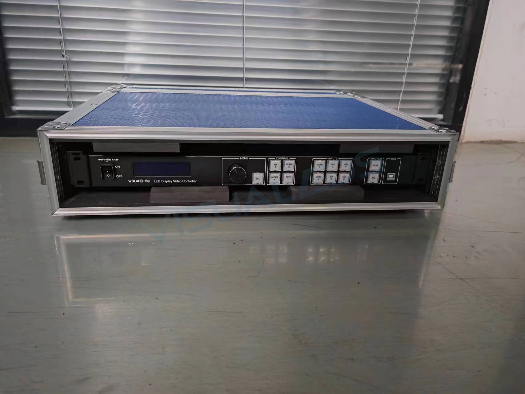 Caixa de vôo 1U para processador de vídeo com display LED pode suportar Novastar VX1000 VX600 VX400 MCTRL600