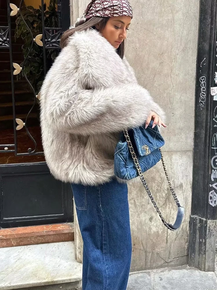 Traf 2024 mulher outono inverno casaco de pele do falso pelúcia fofo jaqueta feminina novo em outerwears branco vermelho cinza preto lã misturas casacos