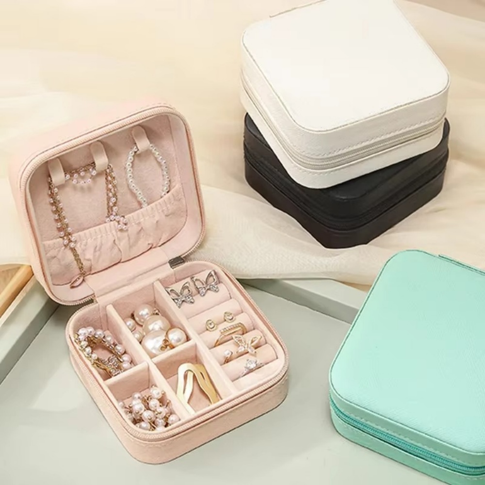 Portable Mini Jewelry Storage Box Earrings Necklace Ring Jewelry Organizer Display Travel Organizer Jewelry Leather Storage Case