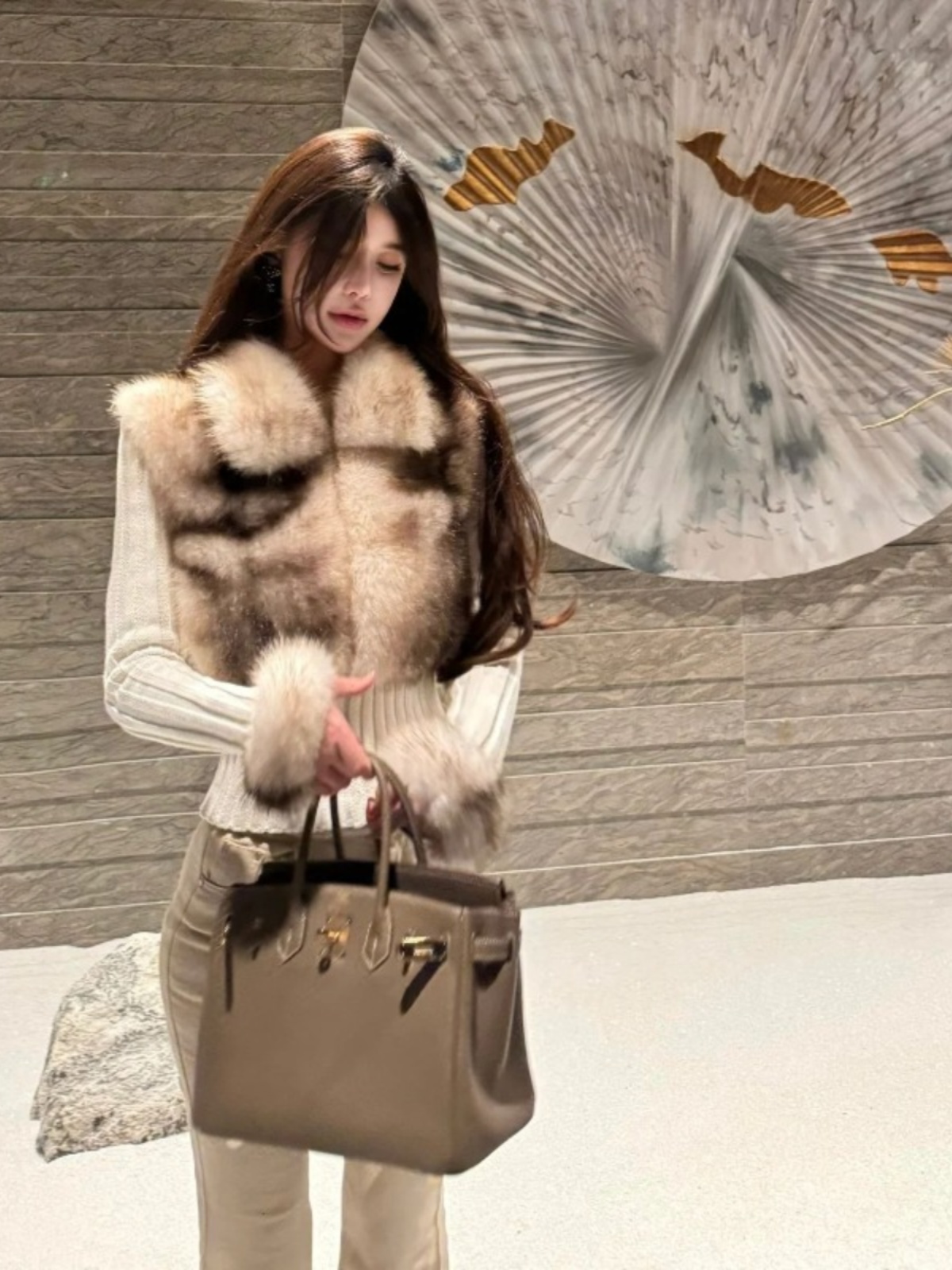 Retro High-End Fur And Leather Integrated Knitted Jacket Fashionable Young Women's Sle Spring New Arrival Short Korean Version