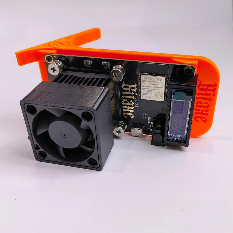 2025 Neuester Bitaxe Gamma 601 1.2TH/s Open Source Bitcoin Miner mit Netzteil