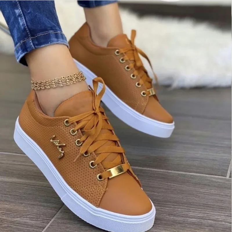 Femmes automne nouveau rétro plat antidérapant chaussures vulcanisées en plein air Jogging formateurs à lacets marche baskets chaussures grande taille 43