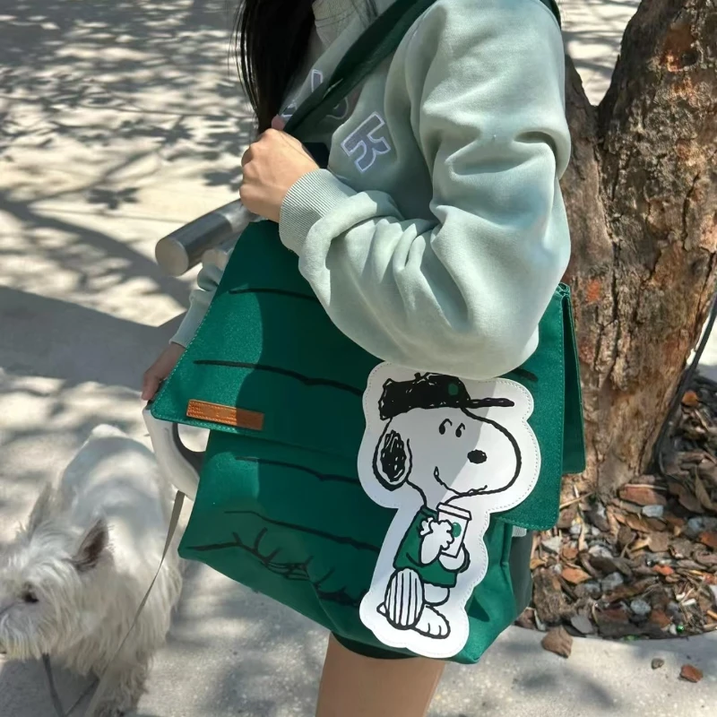 ใหม่ Snoopy ความจุขนาดใหญ่พิมพ์สบายๆสไตล์ขี้เกียจขนาดเล็ก Tote กระเป๋ากระเป๋าเดินทางหญิงไหล่กระเป๋า