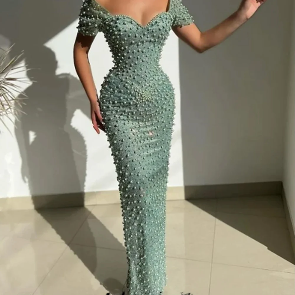 Personalizado de alta qualidade elegante verde completo pérolas miçangas bodycon vestidos de baile fora do ombro manga curta piso retro
