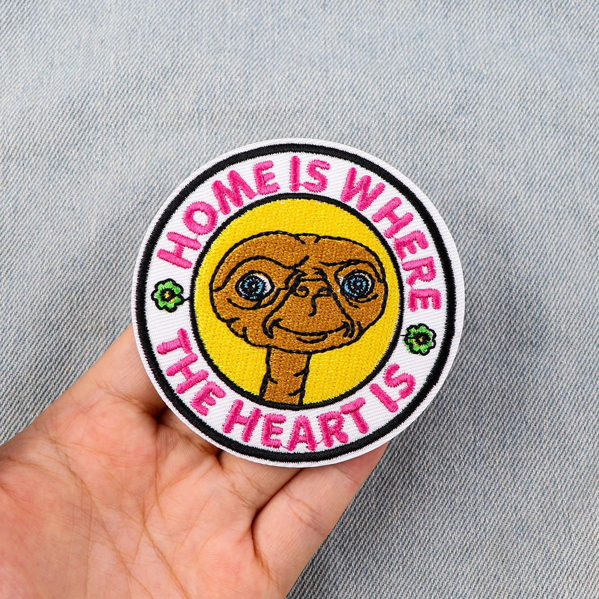 Alien Quotation Patch สําหรับเสื้อผ้าเหล็กบนปักเย็บ Applique เย็บบนผ้า Badge DIY อุปกรณ์เครื่องแต่งกาย