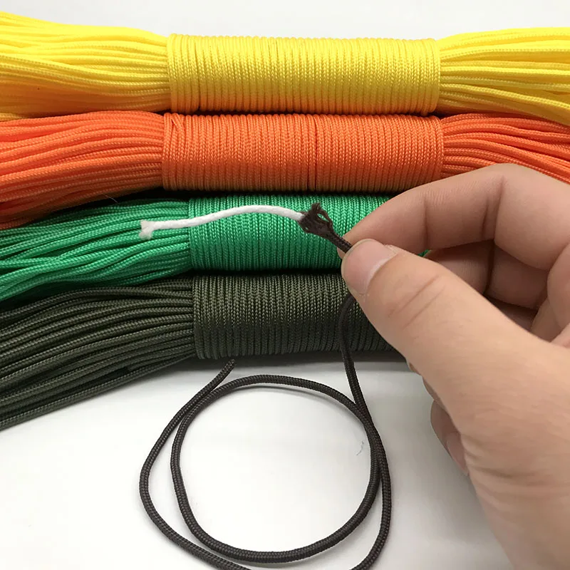 Diametro 2mm Un supporto Nuclei Paracord per sopravvivenza Cavo per paracadute Cordino da campeggio Corda da arrampicata Escursionismo Creazione di gioielli all'ingrosso