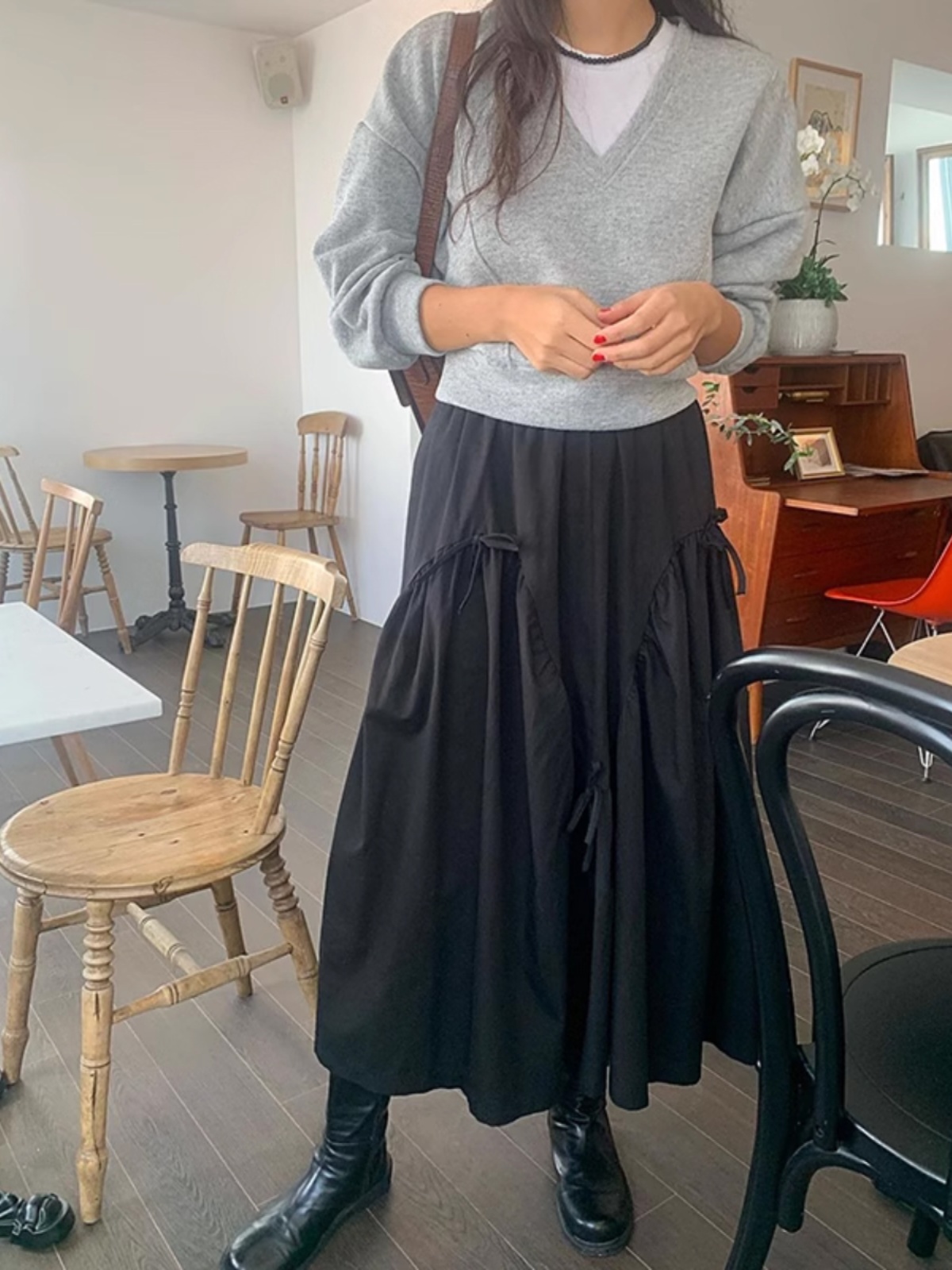 Elegant White A-Line Skirt Women's Korean Sle Belted Midi Skirt Fashionable Chic Half-length Skirts High Waist Pure Color