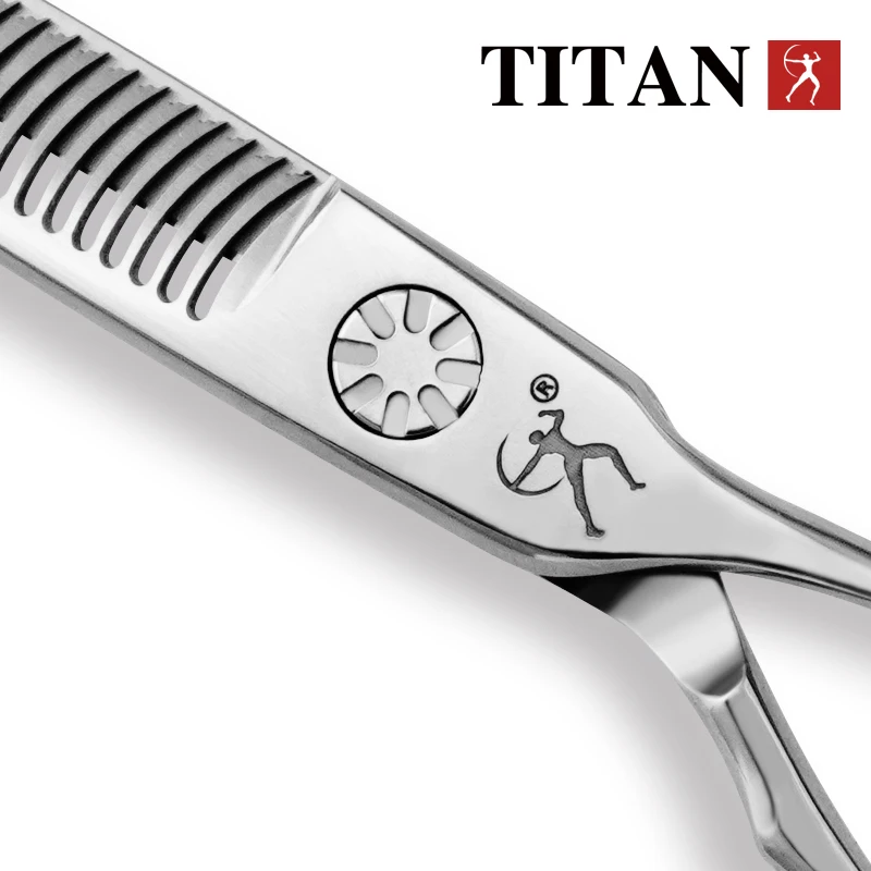Titan Tóc Vg10, Tay Sharp Kéo