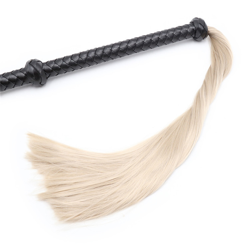 44.5cm 블랙 가죽 짠 롱 핸들 실버 스레드 Tassels 말 채찍 승마 작물 Flogger 패들 슬래퍼 말 훈련