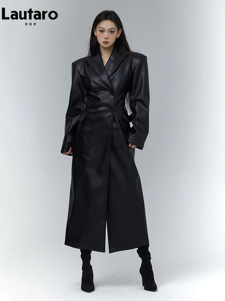Lautaro-女性用の溝付きレザーコート,フィット,ソフト,PU,パッド付きショルダーストラップ,高級デザイナーウェア,春秋,2023