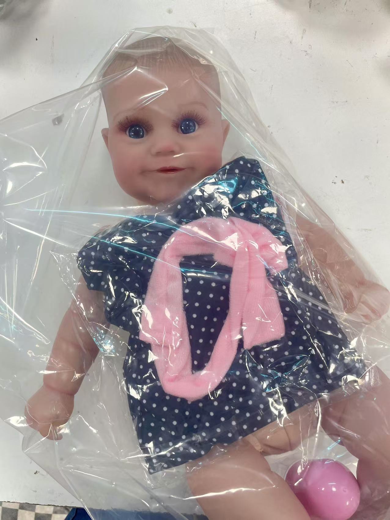 19 pouces déjà fini Reborn bébé poupée Maddie sourire fille à la main 3D peau veines visibles Art Collection poupée jouet Figure cadeau