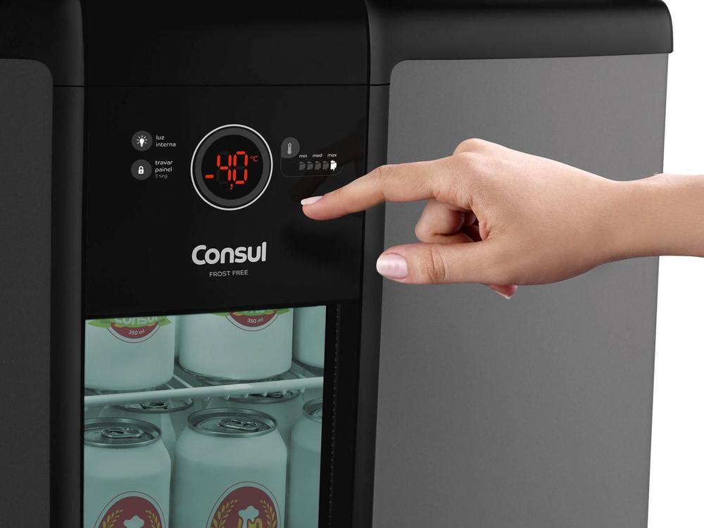 Cervejeira Consul Titanium 82L Display Na Porta - 110V
