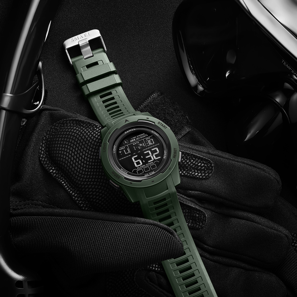 Relojes digitales SMAEL, relojes de pulsera deportivos LED para hombre, reloj deportivo resistente al agua hasta 50m, cronómetro de luz Digital, reloj militar 8105 para hombre