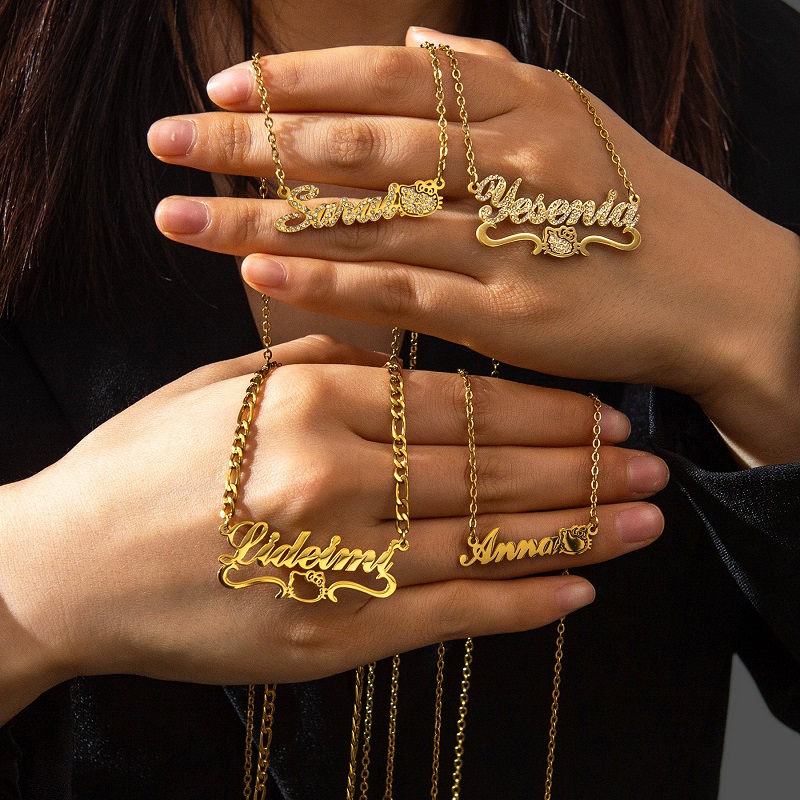 Collar con nombre personalizado para mujer y niña, placa con diamantes de imitación con forma de gato, joyería bonita, regalo de cumpleaños, 365