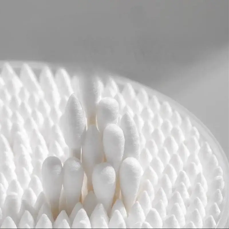 Multi-Purpose Disposable Cotton Swabs for Makeup Removal and Ear Cleaning