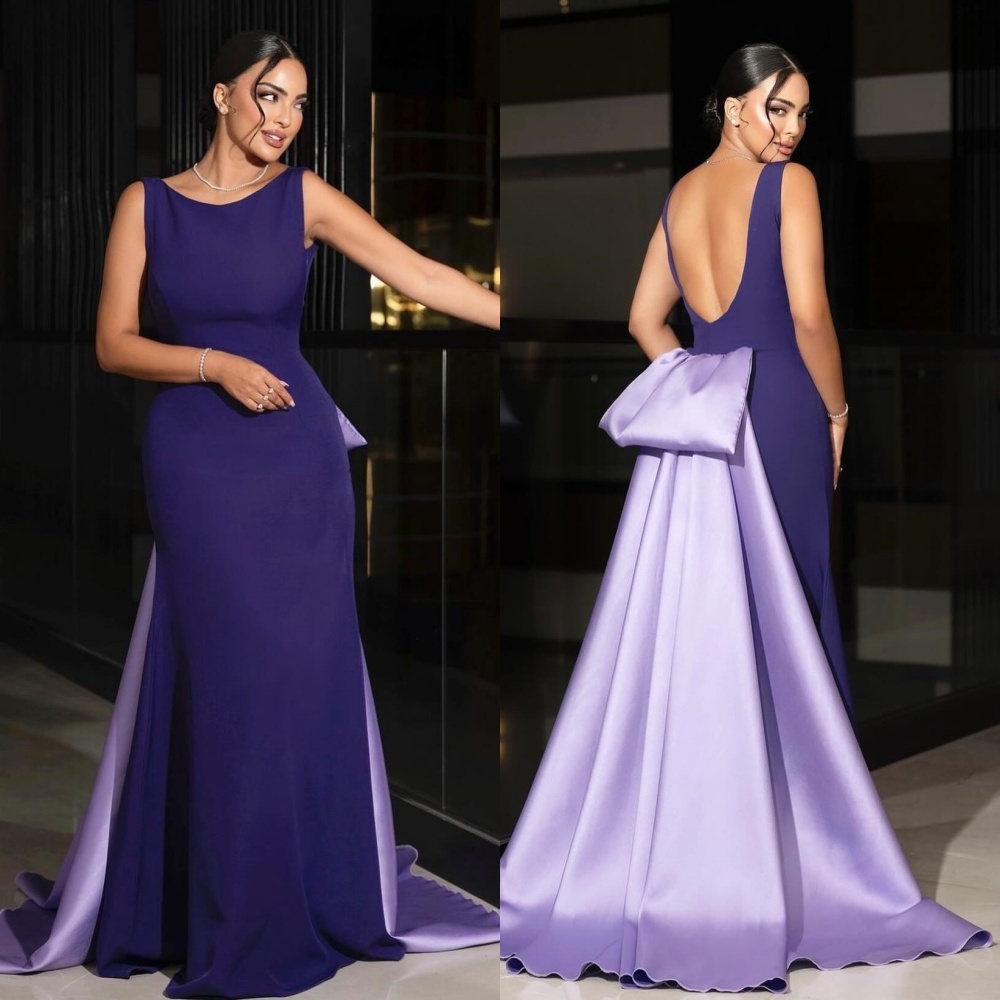 Dostosowane wykwintne retro plisowane marszczone proste długie sukienki z wycięciem sukienki na zamówienie dostępne rozmiary wysokiej jakości