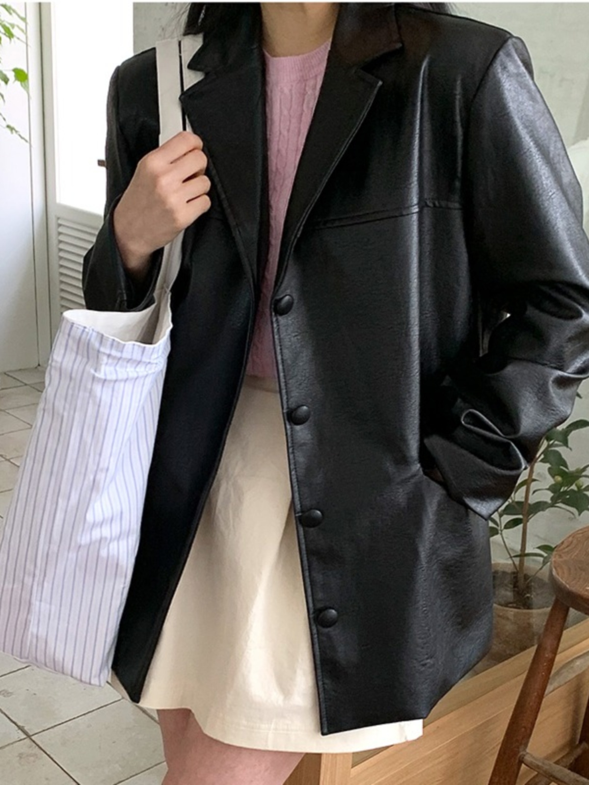 黒革ジャケットの女性の韓国スタイルの冬のファッションレトロスーツアウタールーズ多用途トップ PU 素材長袖