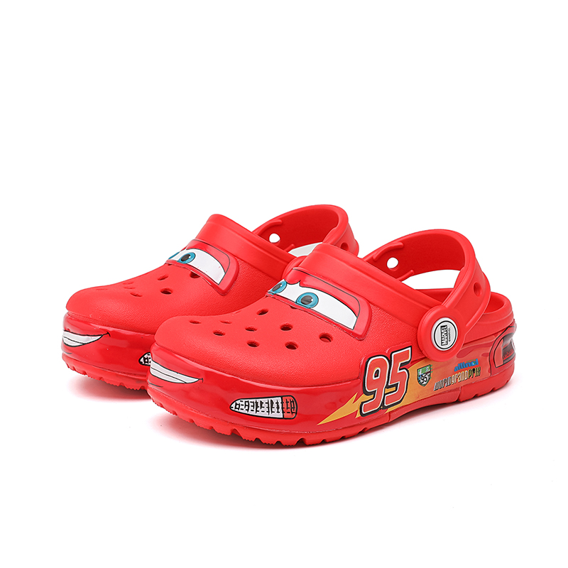 Disney Lightning McQueen Pixar Cartoon einfarbig lässig atmungsaktiv wasserdichte Hausschuhe Eva Outdoor Sandalen Geschenk