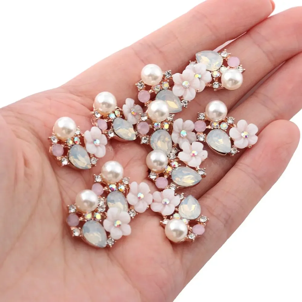 10PCS Strass Knopf Handwerk Flatback Nähzubehör Bekleidung Strass Knopf Blumenknöpfe Kleidungsstück Schnalle Perlen Haarnadel